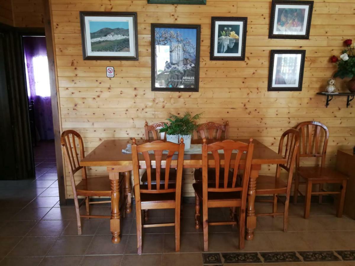 La Casita De Madera Villa Ardales Eksteriør billede